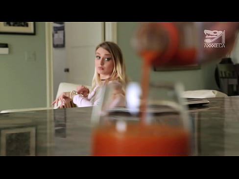 ❤️ Hot yarinya da babban nono da kuma m farji samun zakara daga asara, amma sosai wuya ❤️❌ Ingantacciyar iskanci